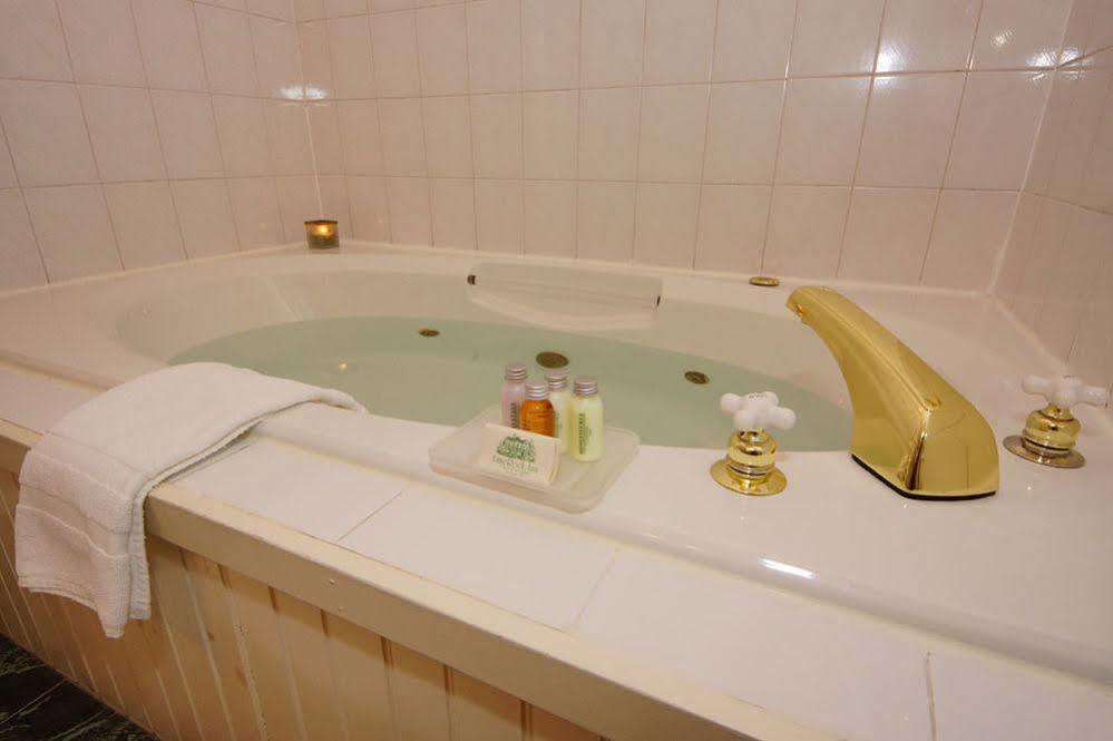 Limerock Inn Rockland ภายนอก รูปภาพ